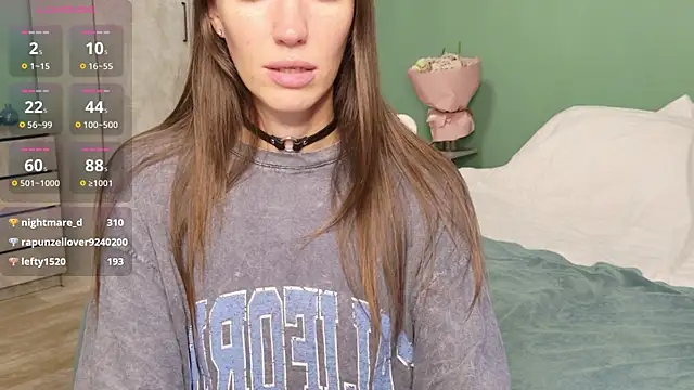 take_me_to_moon's Live XXX Chat