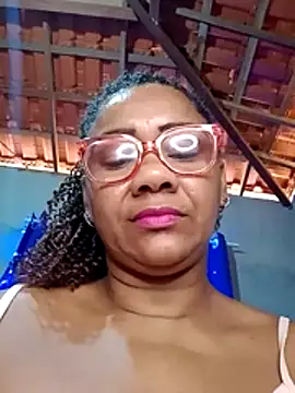 Gil_bitch Chat XXX in diretta
