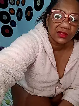 دردشة Miss_Butt الجنسية المباشرة
