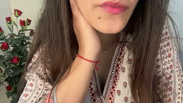 PiNk_ViBeS_ Live XXX-Chat