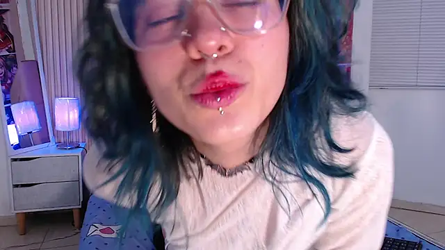 rihonna_hs8's Live XXX Chat