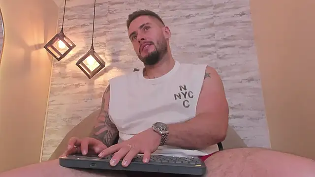 dominic_de_luca's Webcam Show