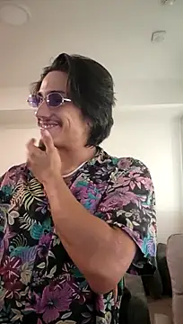 ZeldaSneakyLink's Webcam Show