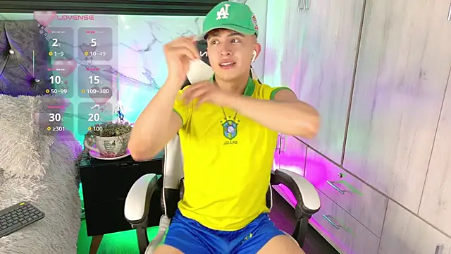 Saimonvela Webcamshow