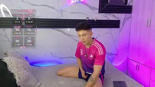 Saimonvela's Webcam Show