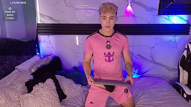 Saimonvela Webcamshow