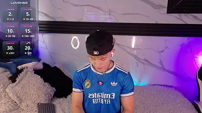 Saimonvela Webcam Show