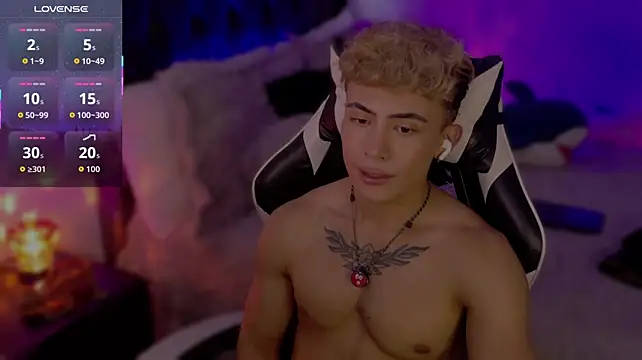 Saimonvela Show in webcam