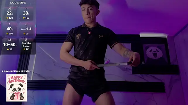 Show modela Saimonvela na web-kameri