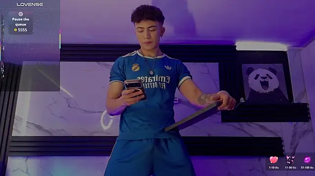 Saimonvela's Webcam Show