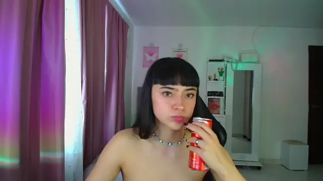 violetta_blackkのウェブカメラショー