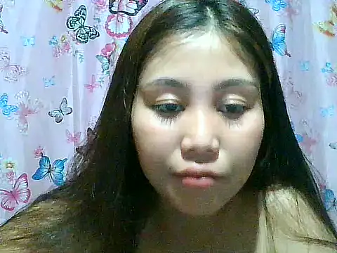 SexyAsianPussy4u – live chatrum