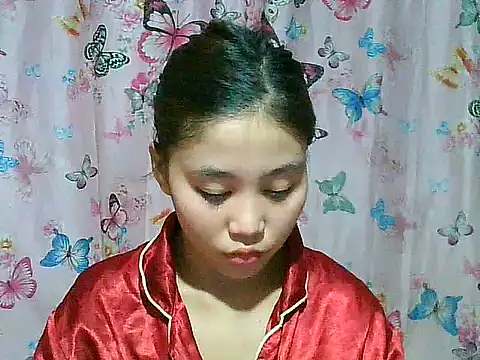 SexyAsianPussy4u Adlı Modelin Web Kamerası Şovu