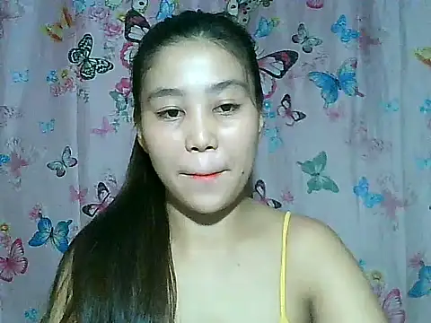 SexyAsianPussy4u Webcam-Show