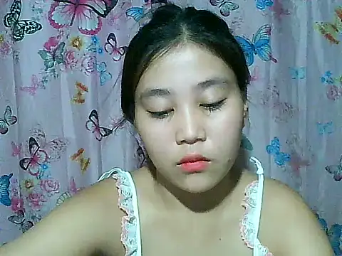 SexyAsianPussy4u's Webcam Show