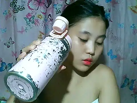 แชท XXX สดของ SexyAsianPussy4u