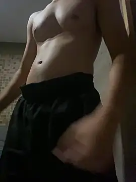 MarioRobles2003's Webcam Show