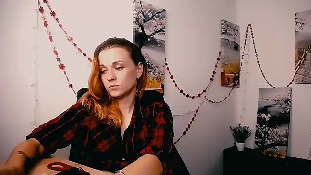 PeppyMia Chat XXX in diretta