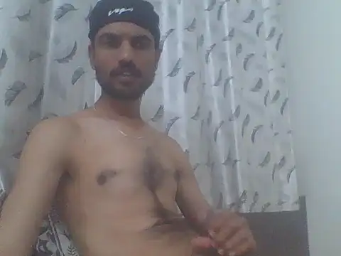Pertunjukan Kamera Web Naughty_Saket14