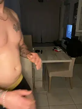 عرض كام mikacapoupa