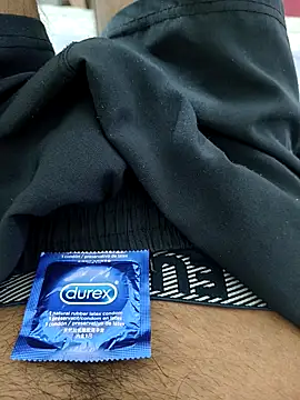 Curvy_Cock-69 Webcamshow