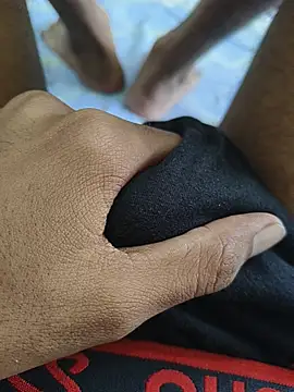 Curvy_Cock-69 Webcam-Show