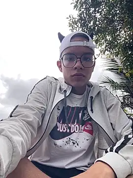 Andres_boy252 ওয়েবক্যাম   শো