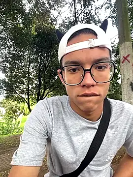 Webkamerová show Andres_boy252