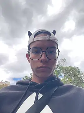 Webkamerová show Andres_boy252