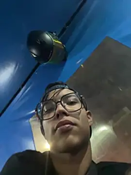 Andres_boy252 Pertunjukan Webcam