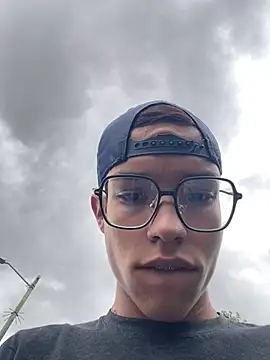 Webkamerová show Andres_boy252