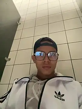 Andres_boy252 Show Webcam