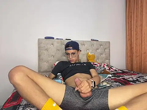 Andres_boy252 Adlı Modelin Web Kamerası Şovu