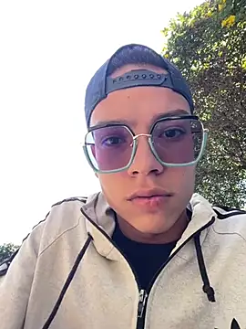 Webkamerová show Andres_boy252