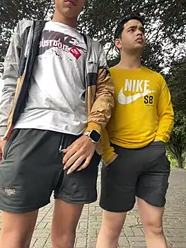 Andres_boy252のウェブカメラショー