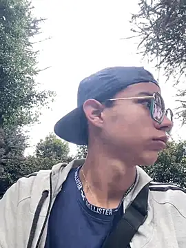 Andres_boy252 在線直播表演