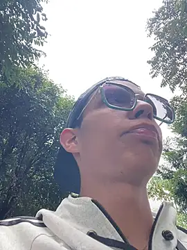 Andres_boy252 webkamerás műsora