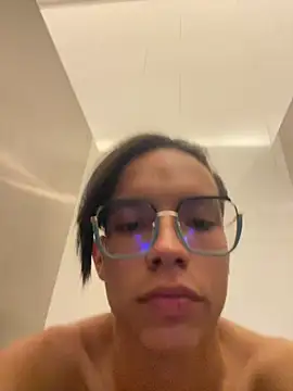 Andres_boy252: вебкам-шоу