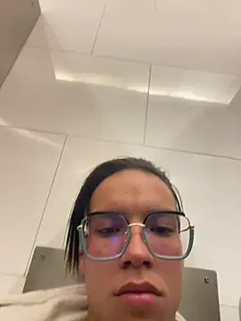 Andres_boy252 在線直播表演