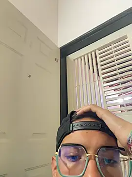 Andres_boy252 网络视讯表演