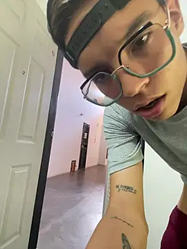 عرض كام Andres_boy252