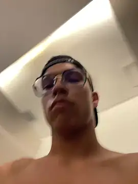 Andres_boy252のウェブカメラショー