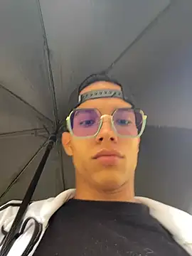 Andres_boy252 Webcam show