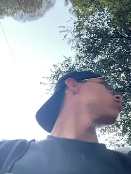 Andres_boy252のウェブカメラショー