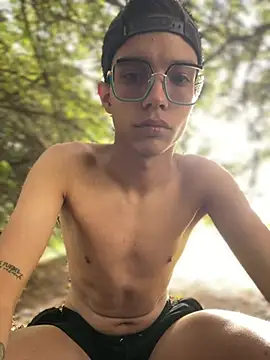 Andres_boy252 Adlı Modelin Web Kamerası Şovu
