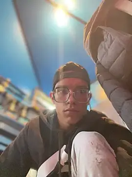 Andres_boy252 webkamerás műsora