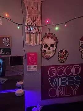 Show modela goddessmissmia na web-kameri