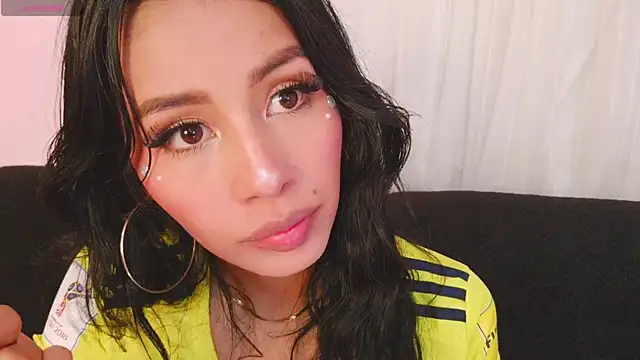 Miss_Charlottet's Live XXX Chat
