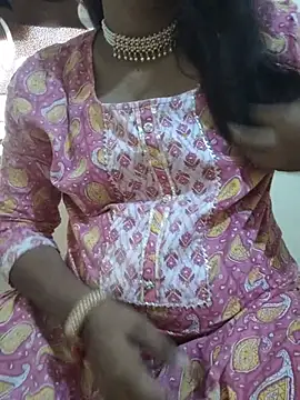 Marathi_Priyanka_Kunal লাইভ XXX চ্যাট