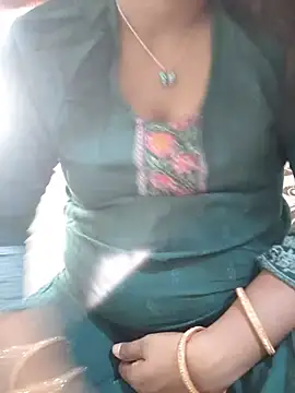 Marathi_Priyanka_Kunal webcam show